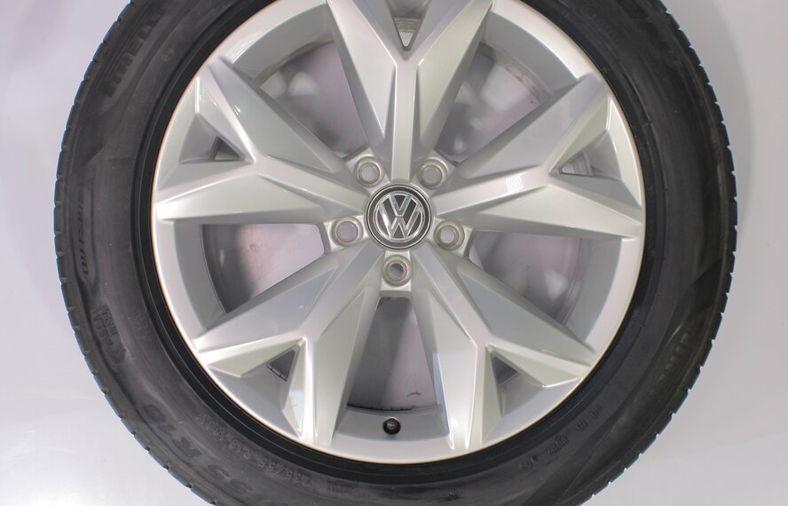 Volkswagen Volkswagen Tiguan II 18 inch Pirelli Summer Tires Original