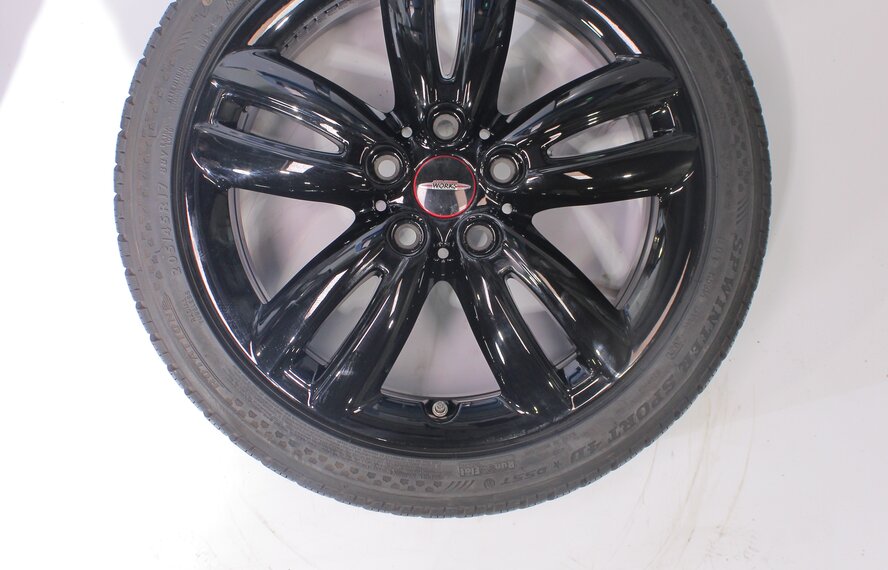 Mini Mini Cooper / S / One / Convertible F55 F56 F57 JCW501 17 inch Dunlop Runflat Winter tires Original