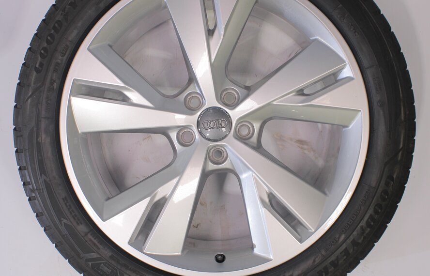 Audi Audi Q4 e-tron 20 inch Goodyear Winter tires New Original