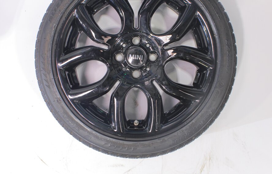 Mini Mini R50 R52 R53 R55 R56 Clubman Cooper 17 inch Bridgestone Runflat Winter tires Original