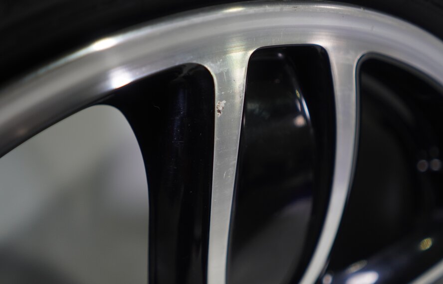 Mini Mini Cooper / S / One / Convertible F55 F56 F57 JCW509 18 inch Pirelli Runflat Summer Tires New Original