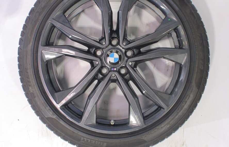 BMW BMW X1 F48 X2 F39 715M 19 inch Pirelli Runflat Winter tires Original