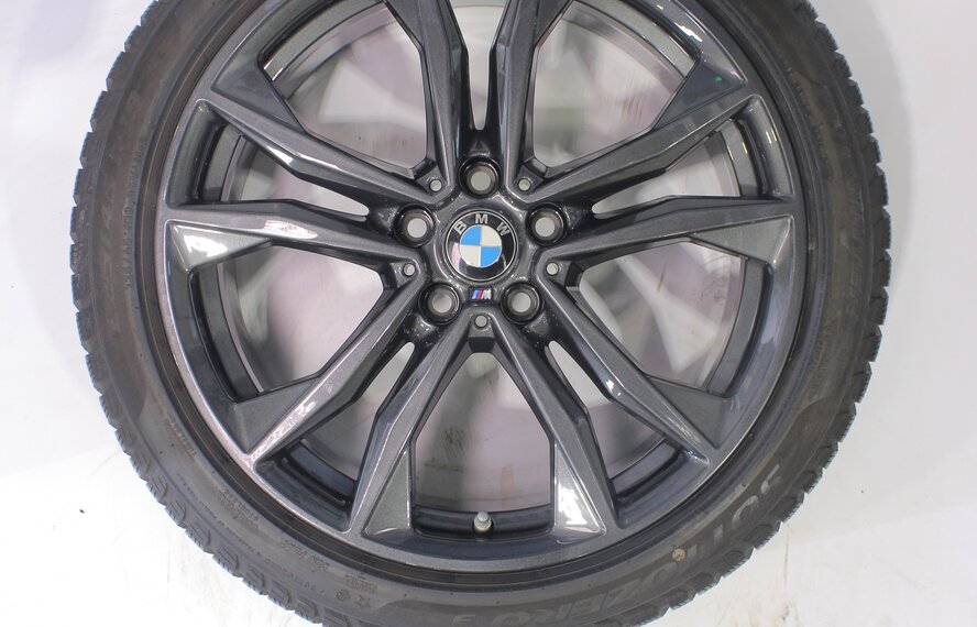 BMW BMW X1 F48 X2 F39 715M 19 inch Pirelli Runflat Winter tires Original