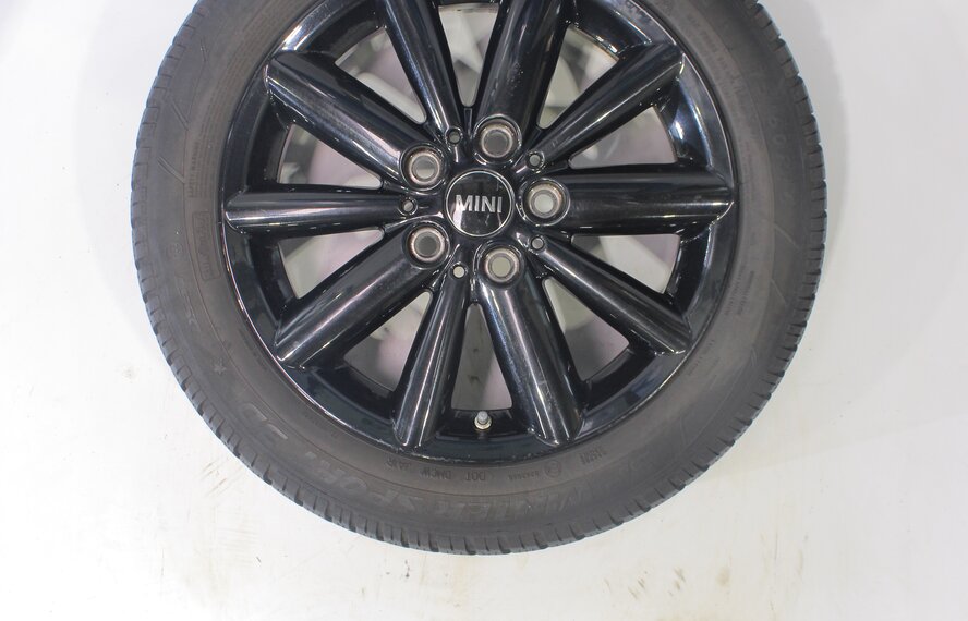 Mini Mini Cooper / S / One / Convertible F55 F56 F57 508 16 inch rims Dunlop Runflat Winter tires Original