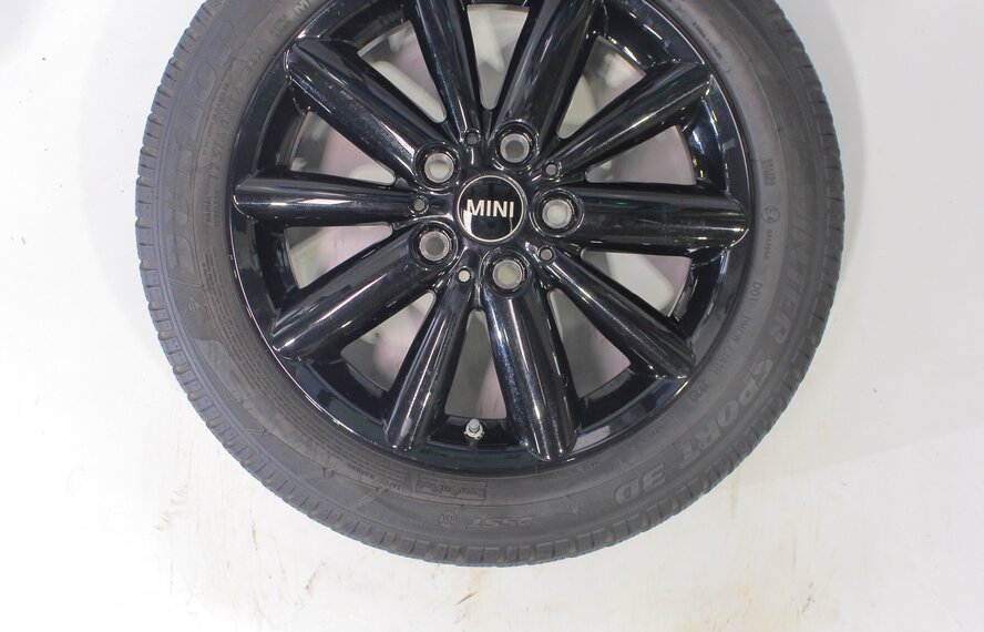 Mini Mini Cooper / S / One / Convertible F55 F56 F57 508 16 inch rims Dunlop Runflat Winter tires Original