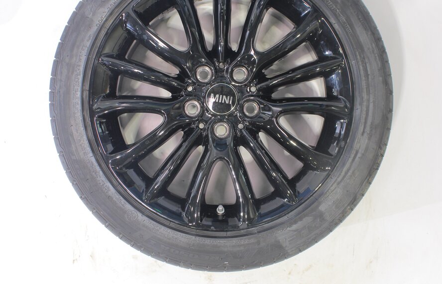 Mini Mini Clubman F54 519 17 inch rims Bridgestone Runflat Summer Tires New Original