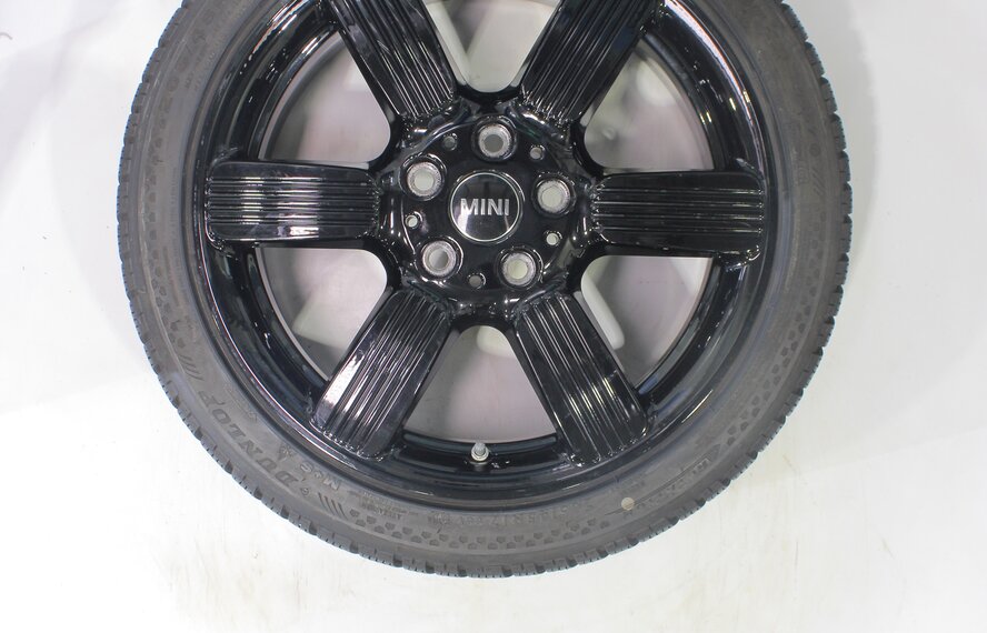 Mini Mini Cooper / S / One / Convertible F55 F56 F57 525 17 inch rims Dunlop Runflat Winter tires Original