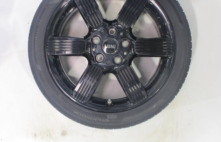 Mini Mini Cooper / S / One / Convertible F55 F56 F57 525 17 inch rims Hankook Runflat Summer Tires New Original