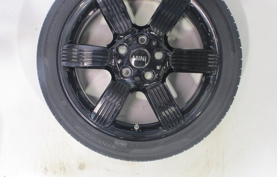 Mini Mini Cooper / S / One / Convertible F55 F56 F57 525 17 inch rims Hankook Runflat Summer Tires New Original