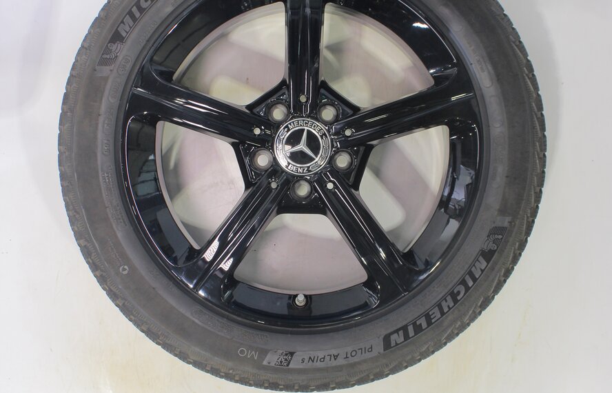 Mercedes Mercedes A B CLA Class W177 C118 W247 17 inch rims Michelin Winter tires Original