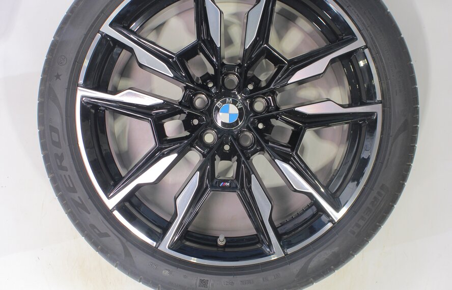 BMW BMW 4 series i4 G26 861M 19 inch rims Pirelli Runflat Summer Tires Original