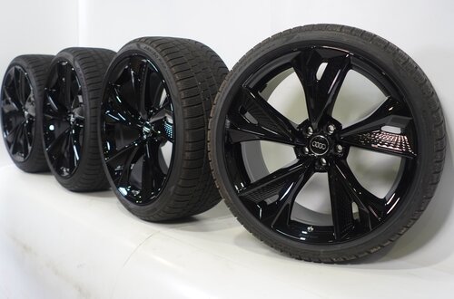 Audi Audi RS6 22 inch rims Pirelli Winter tires Original