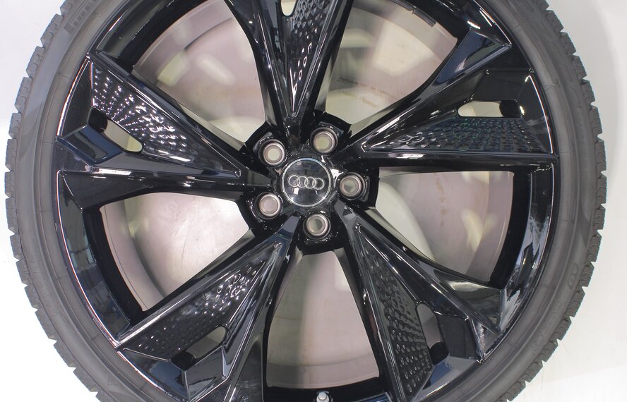 Audi Audi RS6 22 inch rims Pirelli Winter tires Original