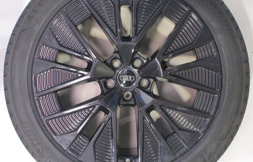Audi Audi Etron 4KE 21 inch rims Bridgestone Summer Tires New Original