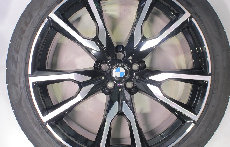 BMW BMW X7 G07 755M 22 inch rims Pirelli Summer Tires Original