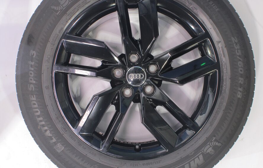 Audi Audi Q5 SQ5 80A 18 inch rims Michelin Summer Tires Original