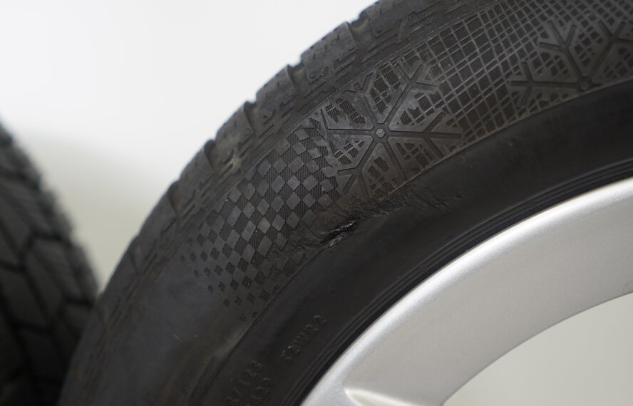 BMW BMW 1 2 series F40 F44 2 series Gran Coupe 474 16 inch rims Continental Winter tires Original