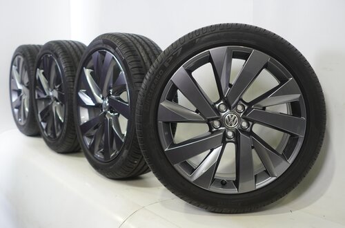 Volkswagen Volkswagen T-Cross 2GM Funchal 18 inch rims Pirelli Summer Tires Original