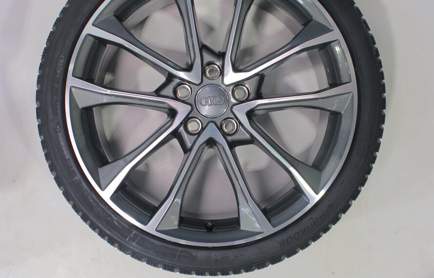 Audi Audi A4 S4 B9 8W 19 inch rims Hankook Winter tires New Original