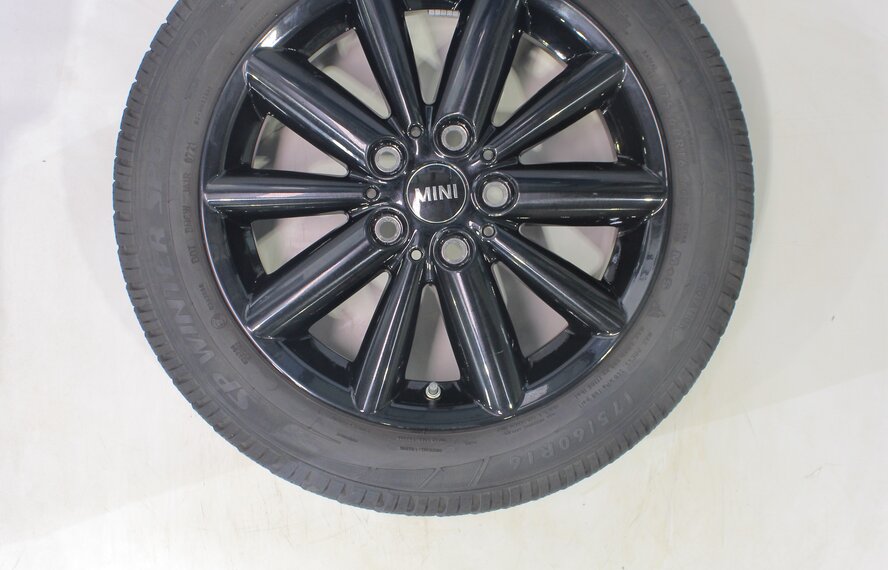 Mini Mini Cooper / S / One / Convertible F55 F56 F57 508 16 inch rims Dunlop Runflat Winter tires Original