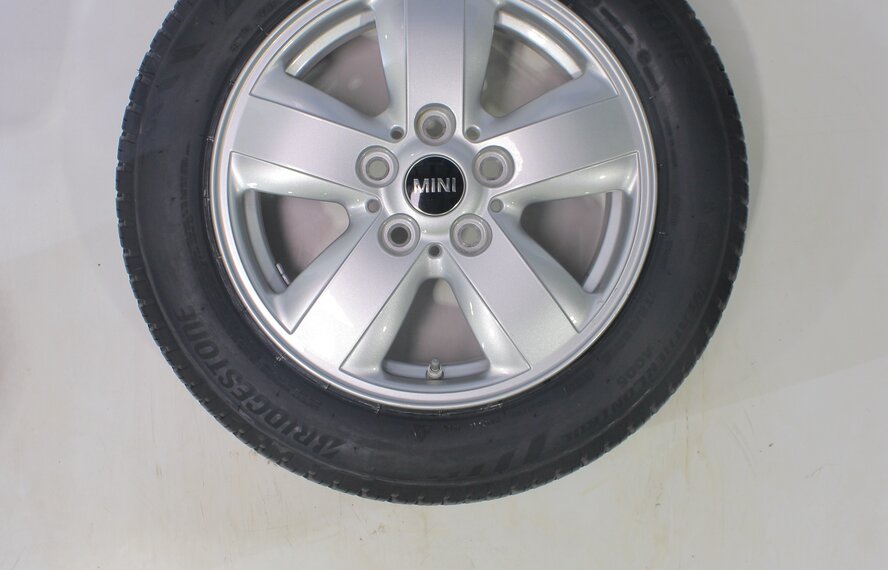 Mini Mini Cooper / S / One / Convertible F55 F56 F57 492 15 inch rims Bridgestone Winter tires New Original