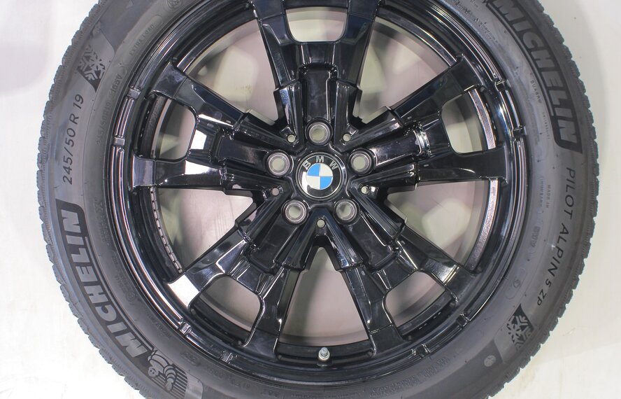 BMW BMW iX3 G08 842 19 inch rims Michelin Runflat Winter tires Original
