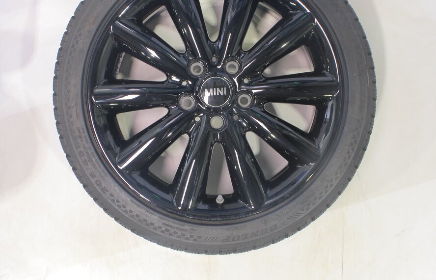 Mini Mini Cooper / S / One / Convertible F55 F56 F57 499 17 inch rims Dunlop Runflat Winter tires Original