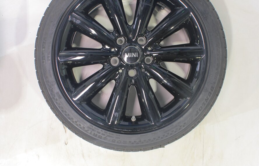 Mini Mini Cooper / S / One / Convertible F55 F56 F57 499 17 inch rims Dunlop Runflat Winter tires Original