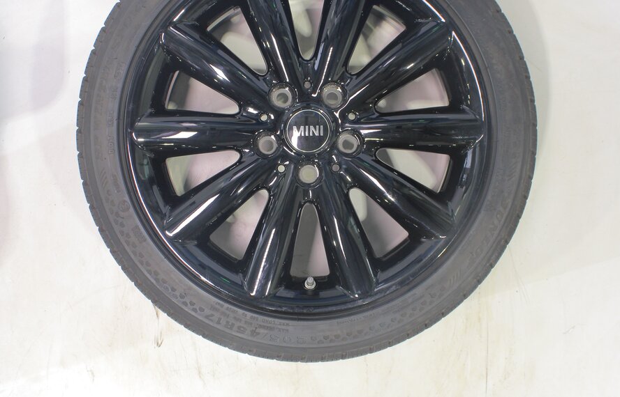 Mini Mini Cooper / S / One / Convertible F55 F56 F57 499 17 inch rims Dunlop Runflat Winter tires Original