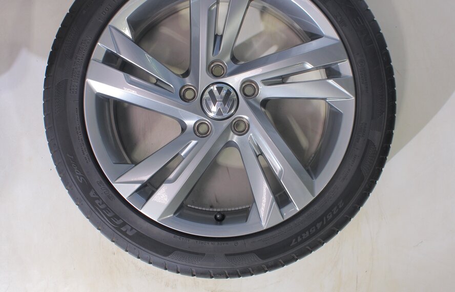 Volkswagen Volkswagen Golf 5 6 7 8 Valencia 17 inch rims Nexen Summer Tires Original