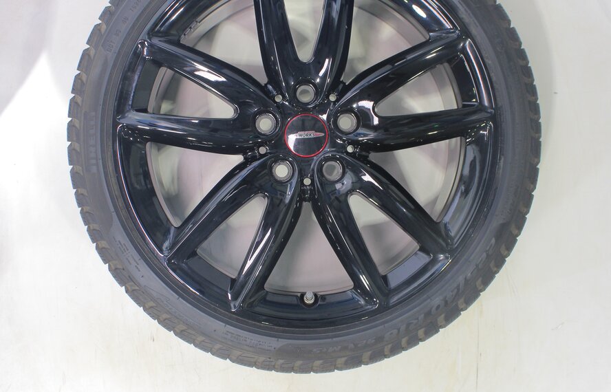 Mini Mini Clubman F54 JCW815 18 inch rims Pirelli Runflat Winter tires Original
