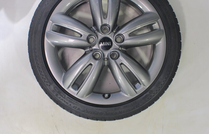 Mini Mini Cooper / S / One / Convertible F55 F56 F57 JCW501 17 inch rims Dunlop Runflat Winter tires Original
