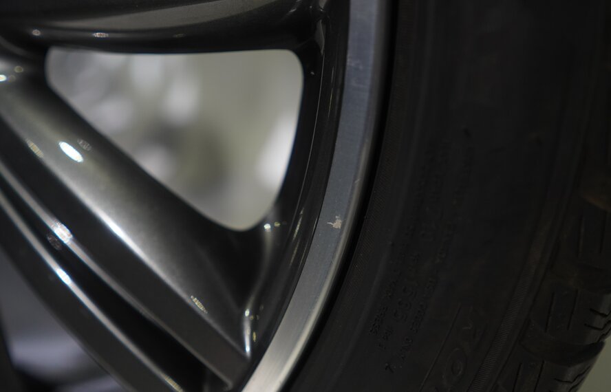 Mini Mini Countryman F60 524 19 inch rims Pirelli Runflat Winter tires New Original