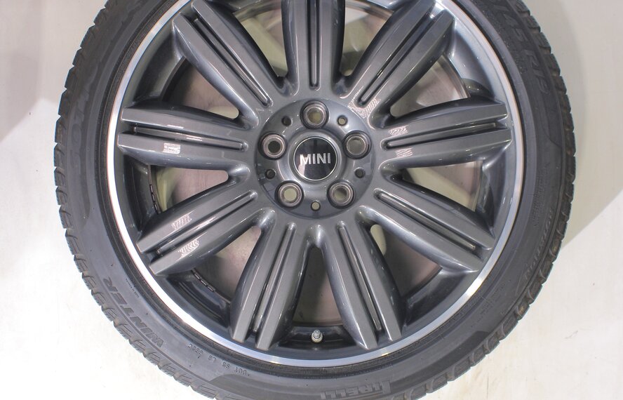 Mini Mini Countryman F60 524 19 inch rims Pirelli Runflat Winter tires New Original