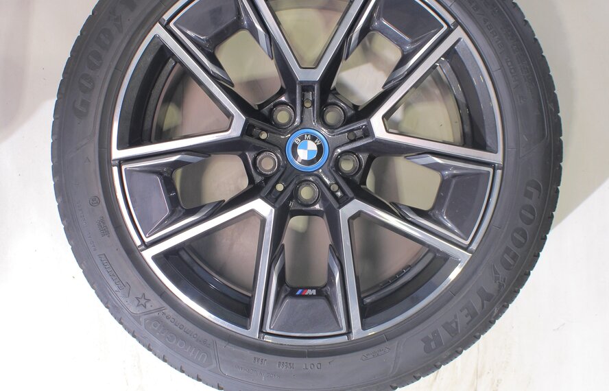 BMW BMW 4 series i4 G26 858M 18 inch rims Goodyear Winter tires Original