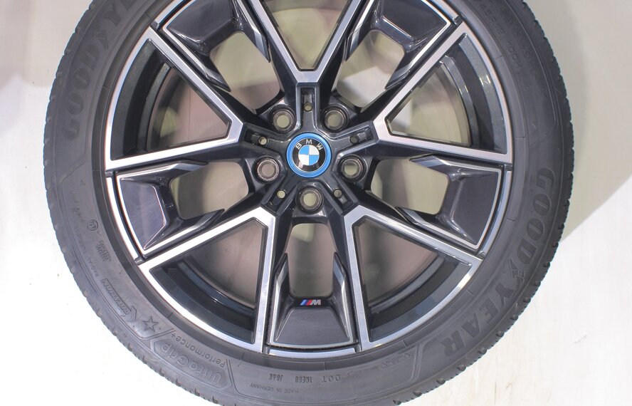 BMW BMW 4 series i4 G26 858M 18 inch rims Goodyear Winter tires Original