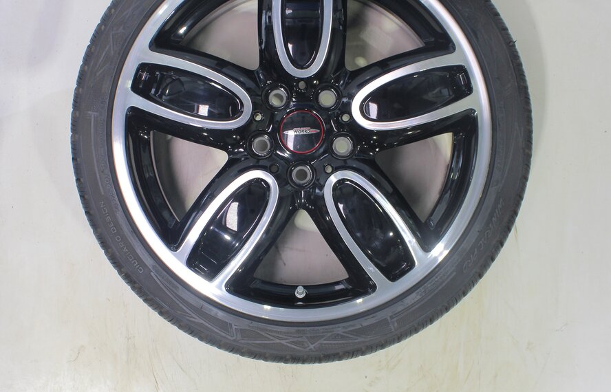 Mini Mini Cooper / S / One / Convertible F55 F56 F57 JCW509 18 inch rims Vredestein Winter tires New Original