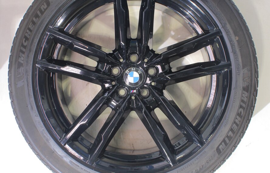 BMW BMW X3M X4M F97 F98 764M 20 inch rims Michelin Winter tires Original