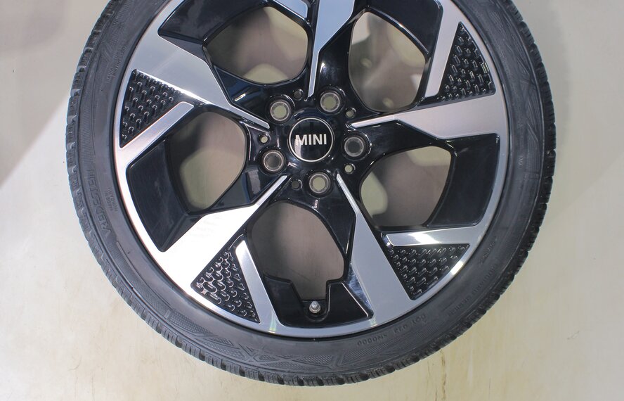 Mini Mini F65 / F66 One / Cooper / Cooper D / Cooper S 958 18 inch rims Vredestein Winter tires New Original