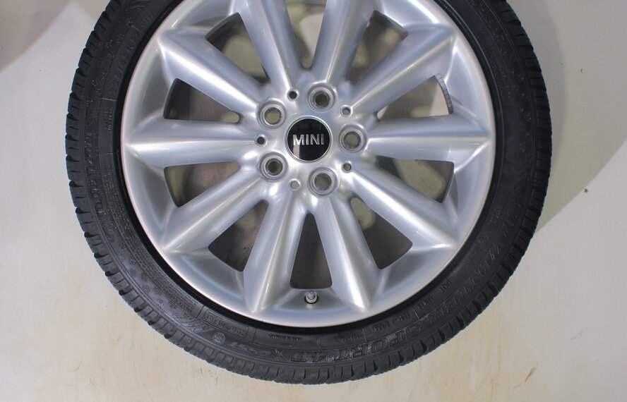 Mini Mini Clubman F54 518 17 inch rims Dunlop Runflat Winter tires Original