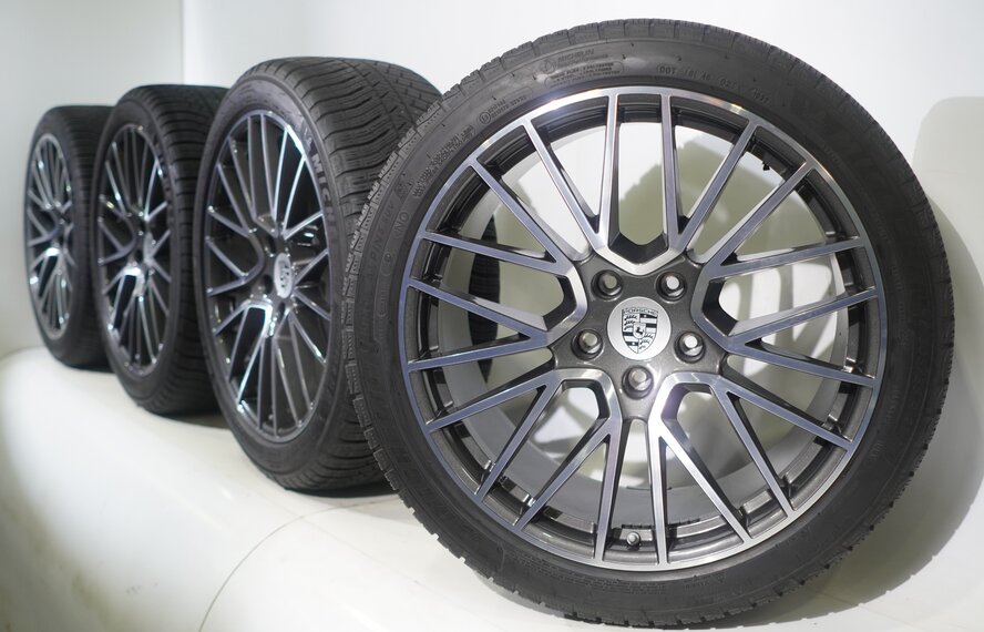 Porsche Porsche Cayenne Coupé 21 inch wheels Michelin Winter Tires Original
