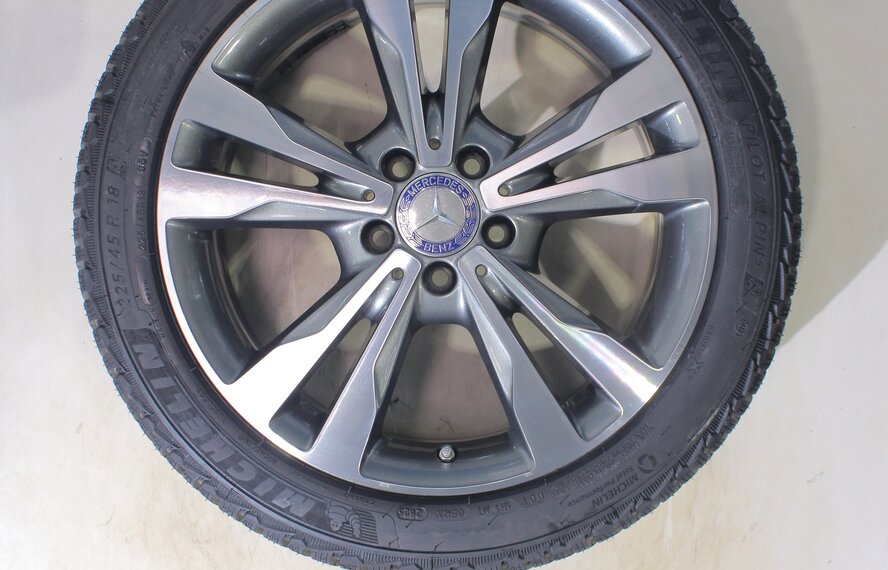 Mercedes Mercedes C-Class W205 S205 C205 18 inch rims Michelin Winter tires New Original