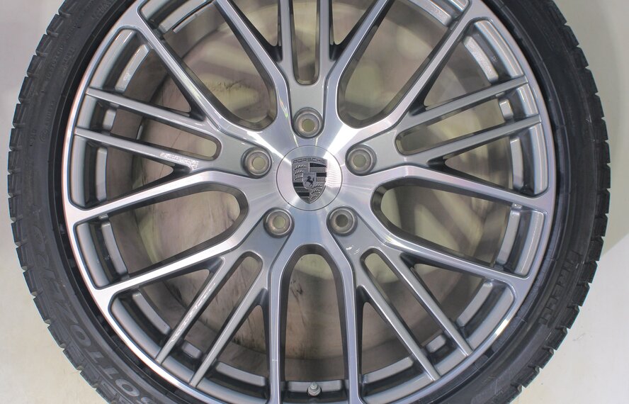 Porsche Porsche Panamera 971 21 inch rims Pirelli Winter tires Original