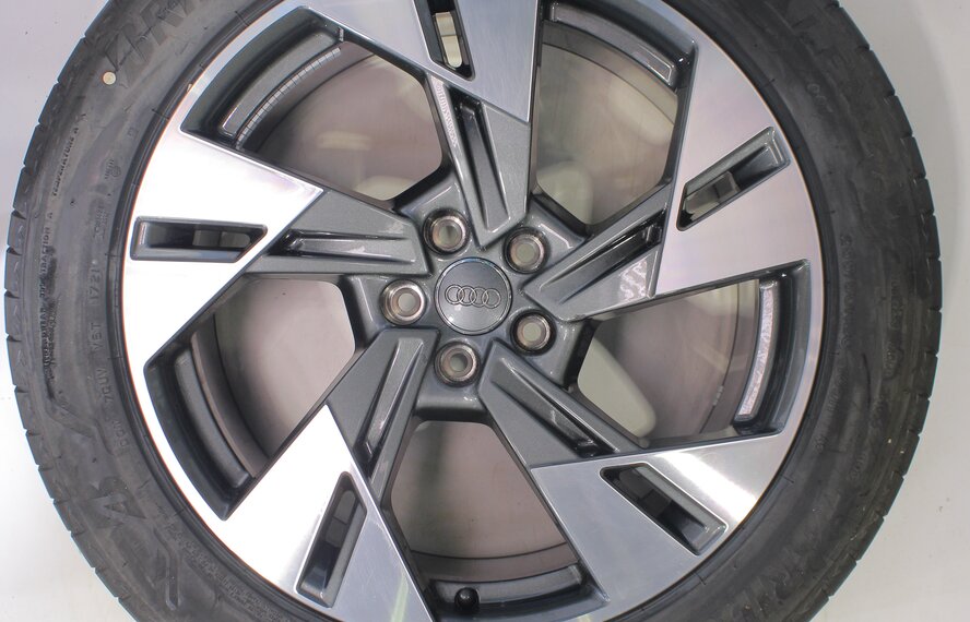 Audi Audi e-tron GE Q8 e-tron 20 inch wheels Bridgestone Summer Tires Original