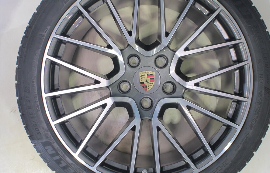 Porsche Porsche Cayenne E3 21 inch rims Michelin Winter tires Original