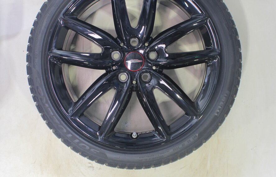 Mini Mini Clubman F54 JCW815 18 inch rims Pirelli Runflat Winter tires Original