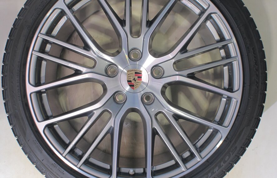 Porsche Porsche Panamera 971 21 inch wheels Pirelli Winter Tires Original