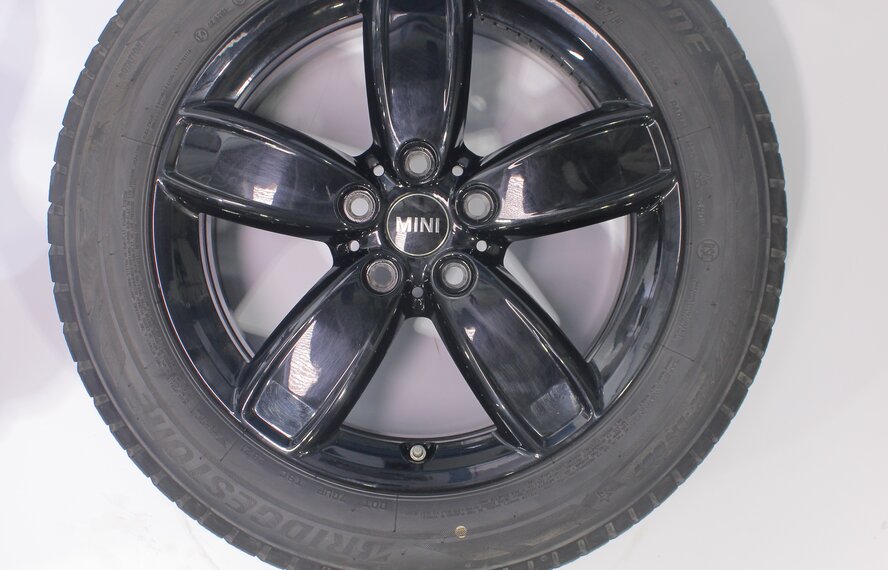 Mini Mini Countryman F60 531 17 inch rims Bridgestone Runflat Winter tires Original