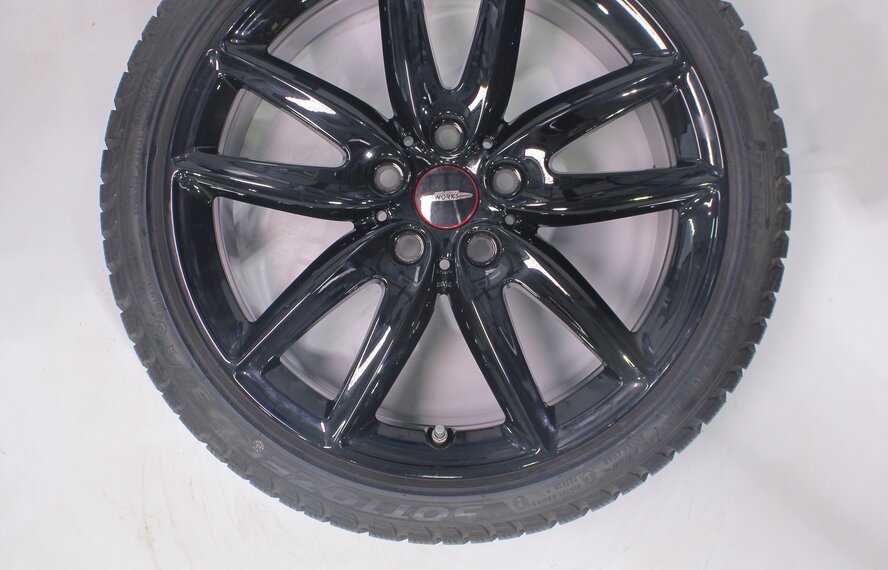 Mini Mini Clubman F54 JCW815 18 inch rims Pirelli Runflat Winter tires Original