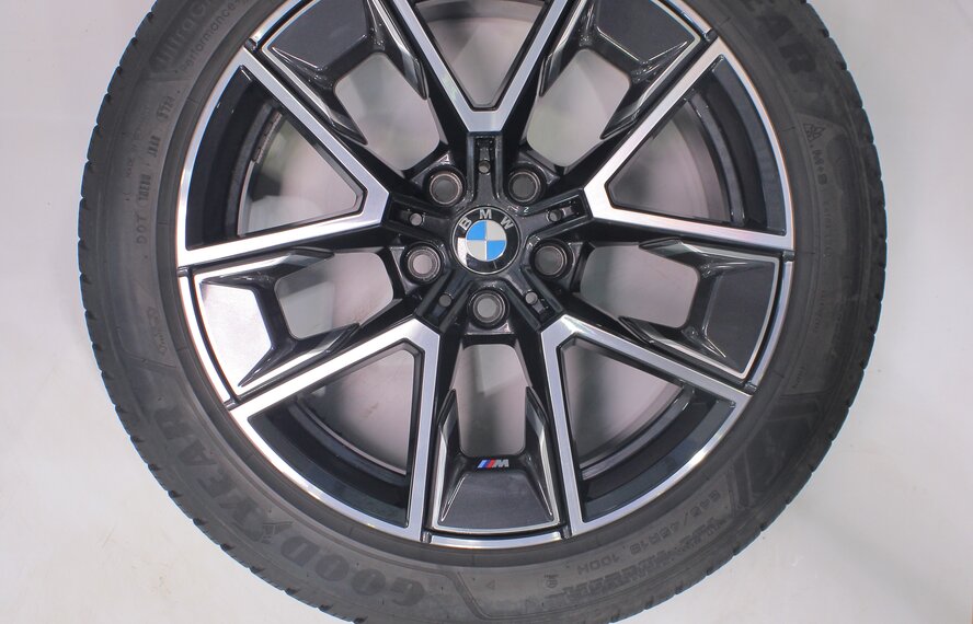 BMW BMW 4 series i4 G26 858M 18 inch rims Goodyear Winter tires Original
